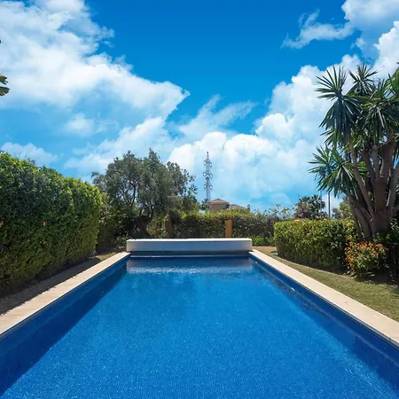Near Beaches, Cleaning Included Marbella