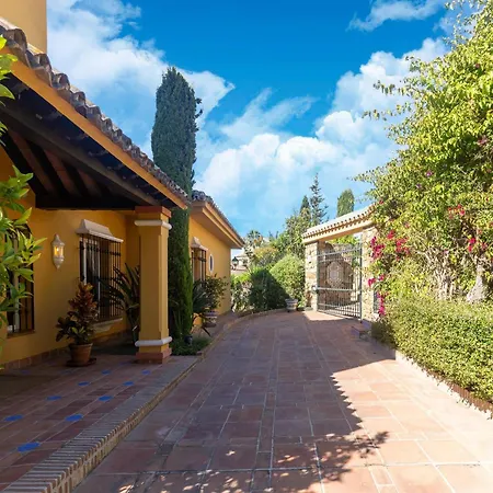 Near Beaches, Cleaning Included * Marbella