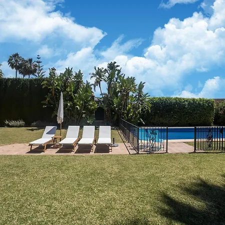 Near Beaches, Cleaning Included Holiday home *